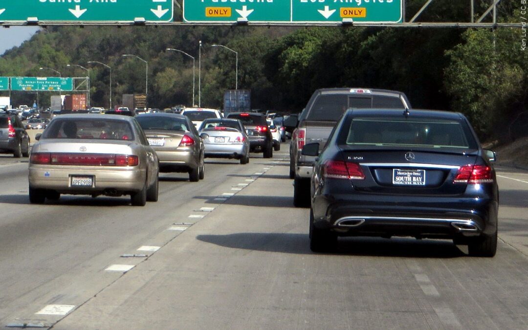Experts discuss driving tips ahead of holiday travel