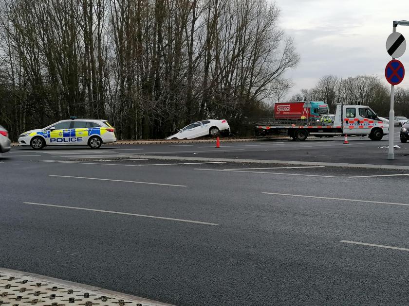 M4 traffic news: Driver accused of smashing into traffic lights while drunk